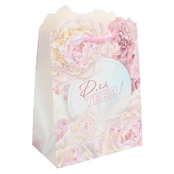 389083 Пакет подарочный фигурная вырубка, цветы, размер м,190 гр/м2 ЧУДО ПРАЗДНИК в кор.8*12шт